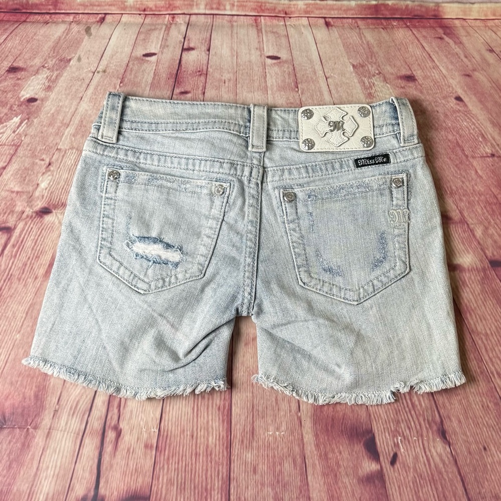 ⭐️Miss Me Distressed Signature Mid Short Size 25